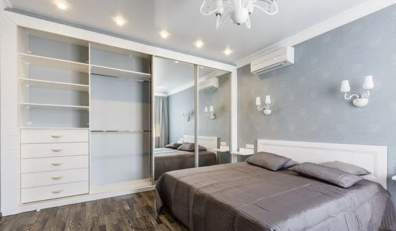 Sliding wardrobe and storage design